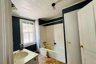 208 S Bond St, Rowland, NC 28383 - Photo 22