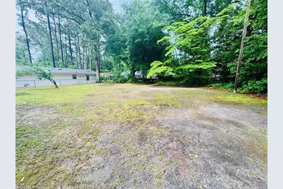 803 Floyd Street, Fairmont, NC 28340 - Photo 6