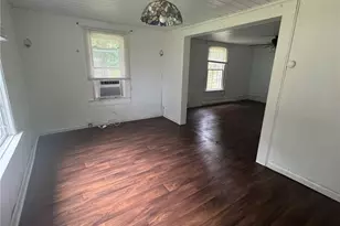 307 S Cedar St, Rowland, NC 28383 - Photo 4