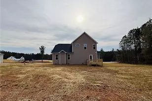 203 Uwharrie Wy, Sanford, NC 27330 - Photo 32