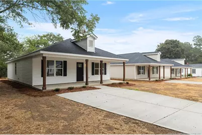 211 E Washington Street, Coats, NC  - Photo 4