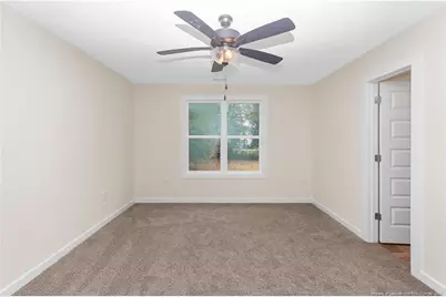 211 E Washington Street, Coats, NC  - Photo 20