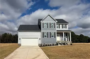 215 Uwharrie Wy, Sanford, NC 27330 - Photo 2