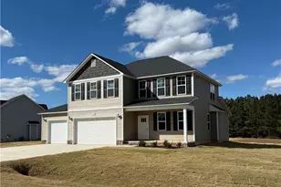 219 Uwharrie Wy, Sanford, NC 27330 - Photo 2