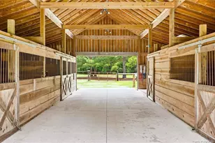 330 Wellington Rd, Saint Pauls, NC 28384 - Photo 38