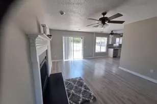 19 Ribbon Oak Ct, Sanford, NC 27332 - Photo 4