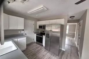 19 Ribbon Oak Ct, Sanford, NC 27332 - Photo 10