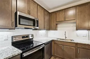 240 Gallery Dr, Spring Lake, NC 28390 - Photo 8