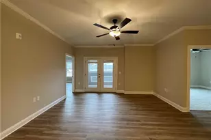 220 Gallery Dr, Spring Lake, NC 28390 - Photo 8