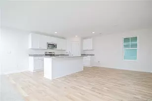 5759 Panther Dr, Hope Mills, NC 28348 - Photo 12