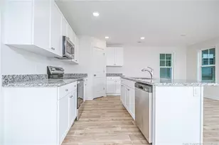 5759 Panther Dr, Hope Mills, NC 28348 - Photo 14