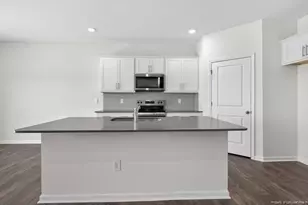 274 Hartfield Ave, Raeford, NC 28376 - Photo 14