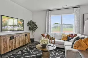 274 Hartfield Ave, Raeford, NC 28376 - Photo 12