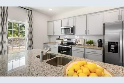 287 Hartfield Avenue, Raeford, NC 28376 - Photo 6