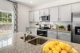 287 Hartfield Ave, Raeford, NC 28376 - Photo 6