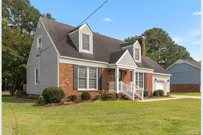 304 Westfield Drive, Dunn, NC 28334 - Photo 2