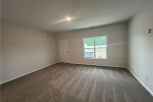 160 Dalton Dr, Lumber Bridge, NC 28357 - Photo 2