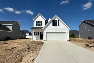 2015 Secluded Dell Rd, Fayetteville, NC 28306 - Photo 4