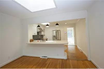 264 E Indiana Avenue, Southern Pines, NC 28387 - Photo 6