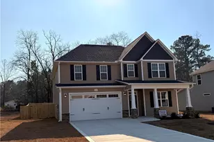 120 Iron Bark Dr, Raeford, NC 28376 - Photo 2