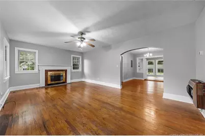 212 N Roberts Street, Raeford, NC 28376 - Photo 6