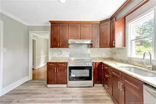 406 W 34th St, Lumberton, NC 28358 - Photo 12