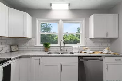 329 W Railroad Street, Parkton, NC 28371 - Photo 14