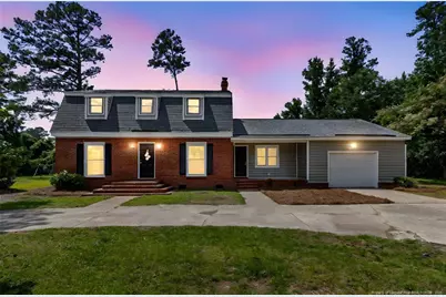 329 W Railroad Street, Parkton, NC 28371 - Photo 1