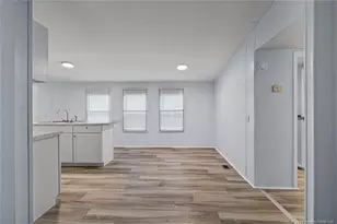 106 Cameo Ln, Parkton, NC 28371 - Photo 4