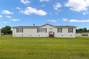 15 Remines Ct, Parkton, NC 28371 - Photo 1