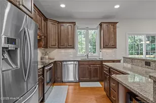 103 Sandspur Ln, West End, NC 27376 - Photo 12