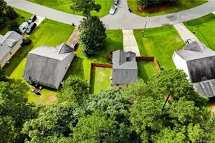 3229 Seth Dr, Sanford, NC 27330 - Photo 4