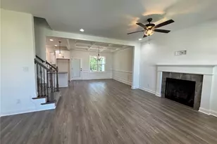 312 Baymeadow Bnd, Lumberton, NC 28358 - Photo 4