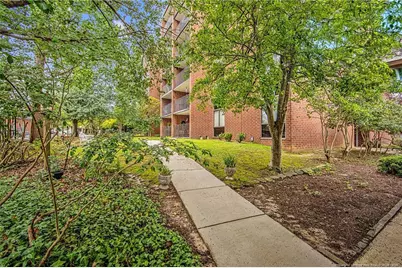 1100 Clarendon Street #408, Fayetteville, NC 28305 - Photo 28