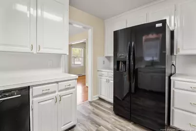 402 W 31st Street W, Lumberton, NC 28358 - Photo 16