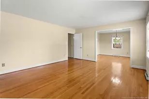 402 W 31st Street W, Lumberton, NC 28358 - Photo 6