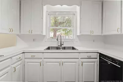 402 W 31st Street W, Lumberton, NC 28358 - Photo 18