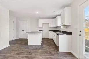 5877 Panther Dr, Hope Mills, NC 28348 - Photo 12