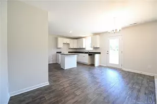 5877 Panther Dr, Hope Mills, NC 28348 - Photo 10