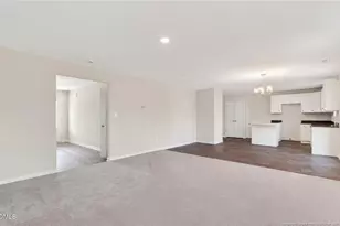 5877 Panther Dr, Hope Mills, NC 28348 - Photo 8