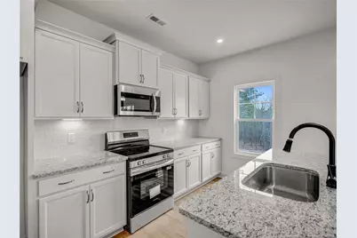 138 Travelers Way, Lillington, NC 27546 - Photo 6