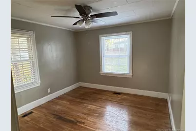 116 N Wright Street, Raeford, NC 28376 - Photo 4