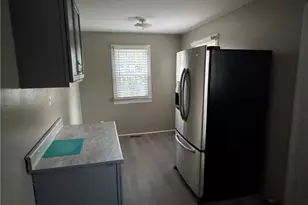 116 N Wright St, Raeford, NC 28376 - Photo 10