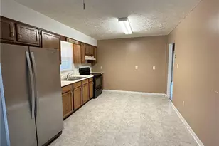 5212 Delco St, Fayetteville, NC 28311 - Photo 2