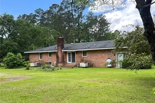 510 Arrington St, Rowland, NC 28383 - Photo 18