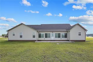 4821 Veasey Mill Dr, Wade, NC 28395 - Photo 2