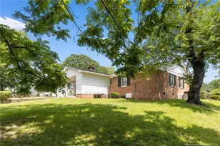 1319 Levy Dr, Fayetteville, NC 28305 - Photo 18