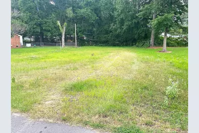 604 Middle Street, Lumberton, NC 28358 - Photo 2