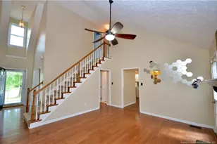 2328 Lull Water Dr, Fayetteville, NC 28306 - Photo 6