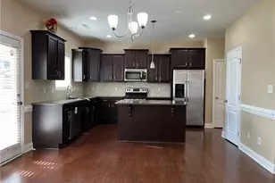 113 Yates Mill St, Raeford, NC 28376 - Photo 6